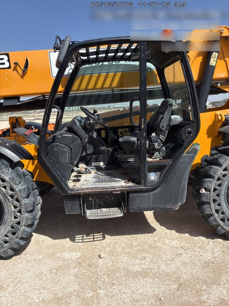 2021 JCB 512-56