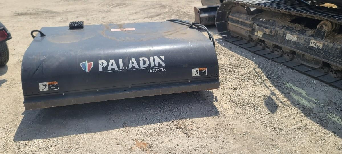 2021 PALADIN Sweepster SB72