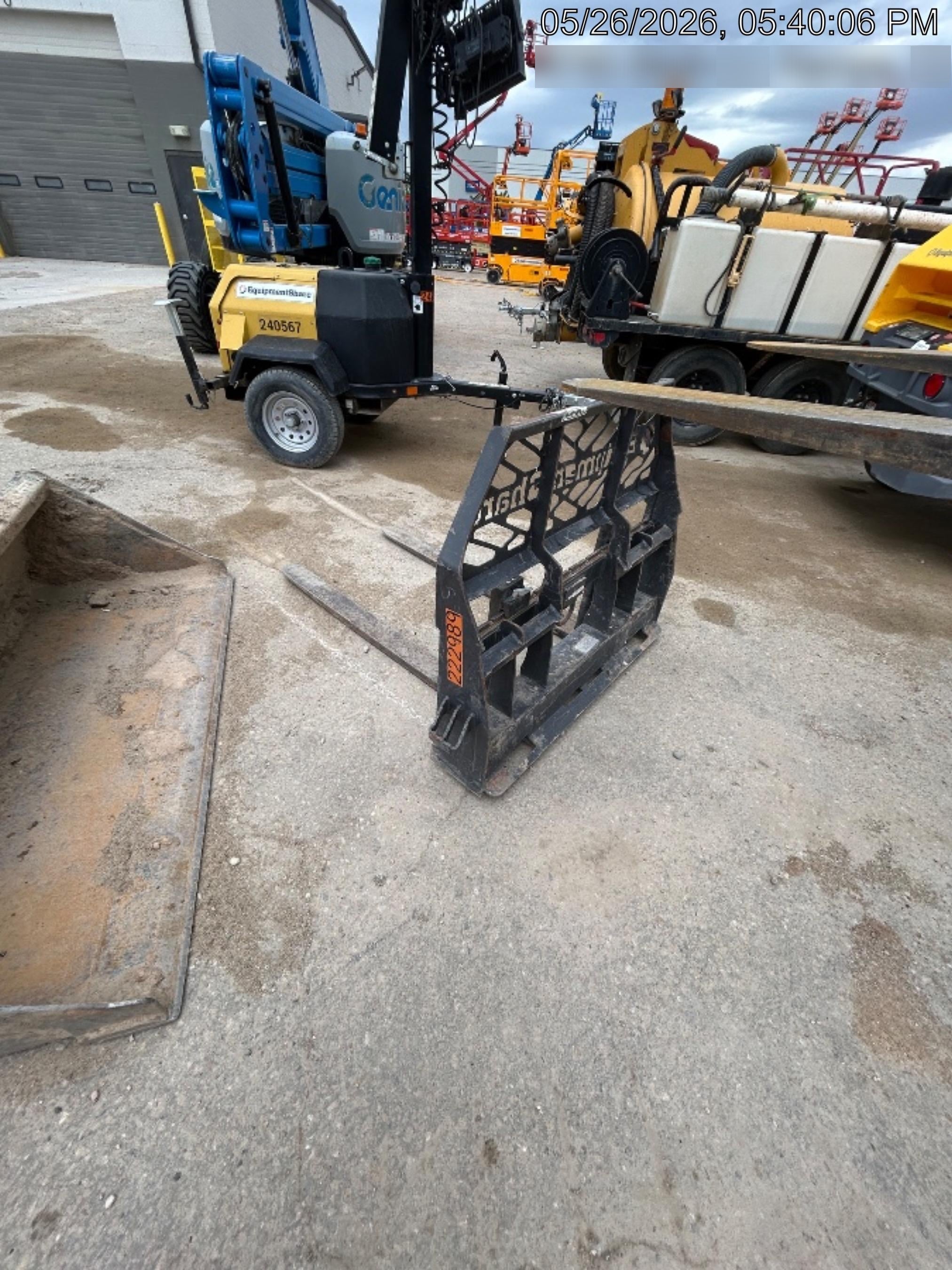 2022 PALADIN 48" Pallet Forks - Paladin