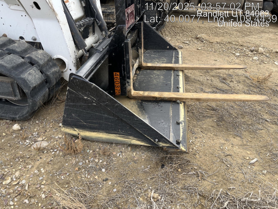 2025 JOHN DEERE 84" Bucket - John Deere