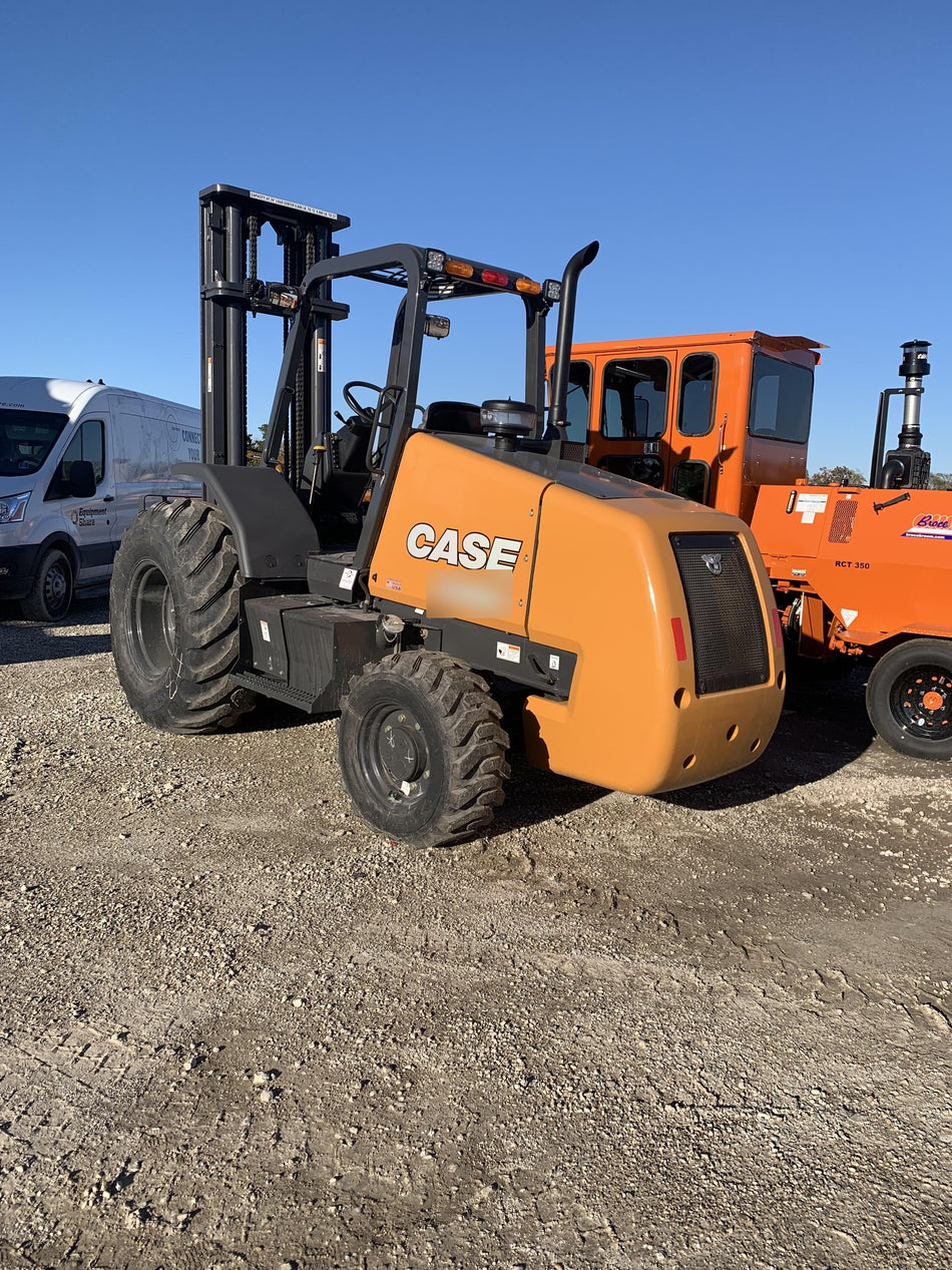 2023 CASE 588H