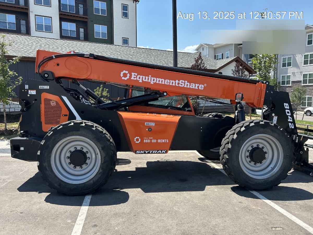 2024 SKYTRAK 8042