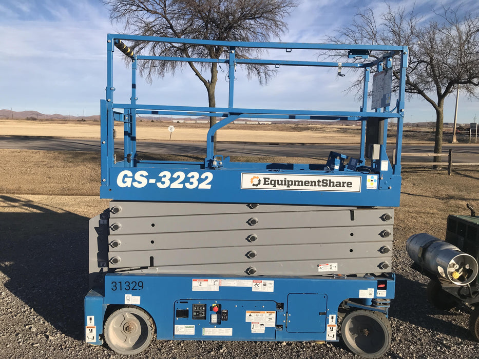 2019 GENIE GS-3232