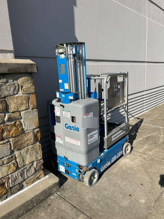 2020 GENIE GR-20