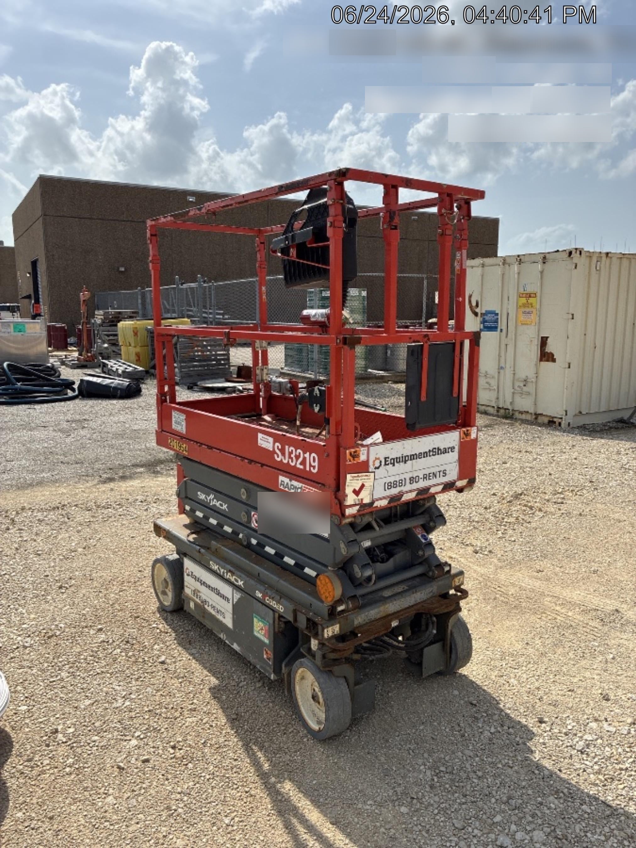 2021 SKYJACK SJ3219