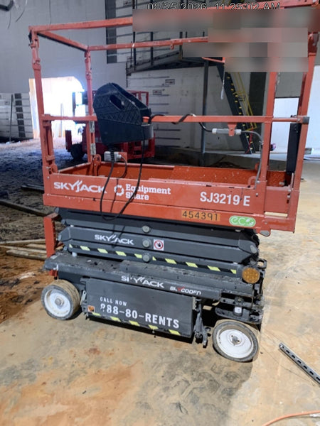2024 Skyjack SJ3219 Electric Drive, Sld NM Tires, DBcns, RFRails, Power to Platform, T3 + Access Control