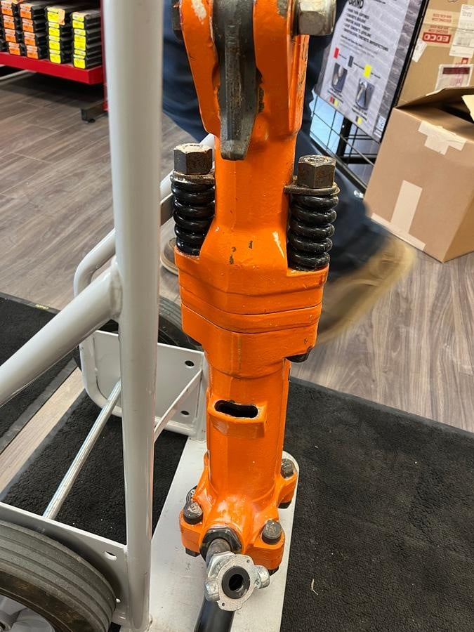 2023 MICHIGAN PNEUMATIC ES-TPB90-118-TRACKER