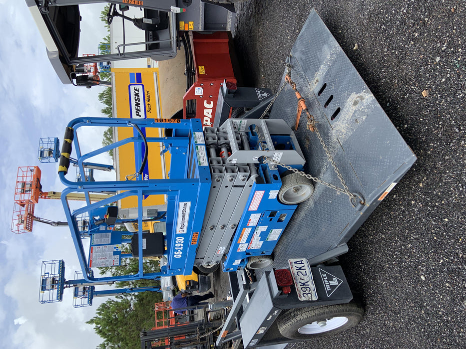 2020 Genie GS-1930 Fixed rails with chain entry gate - Pre A92.20