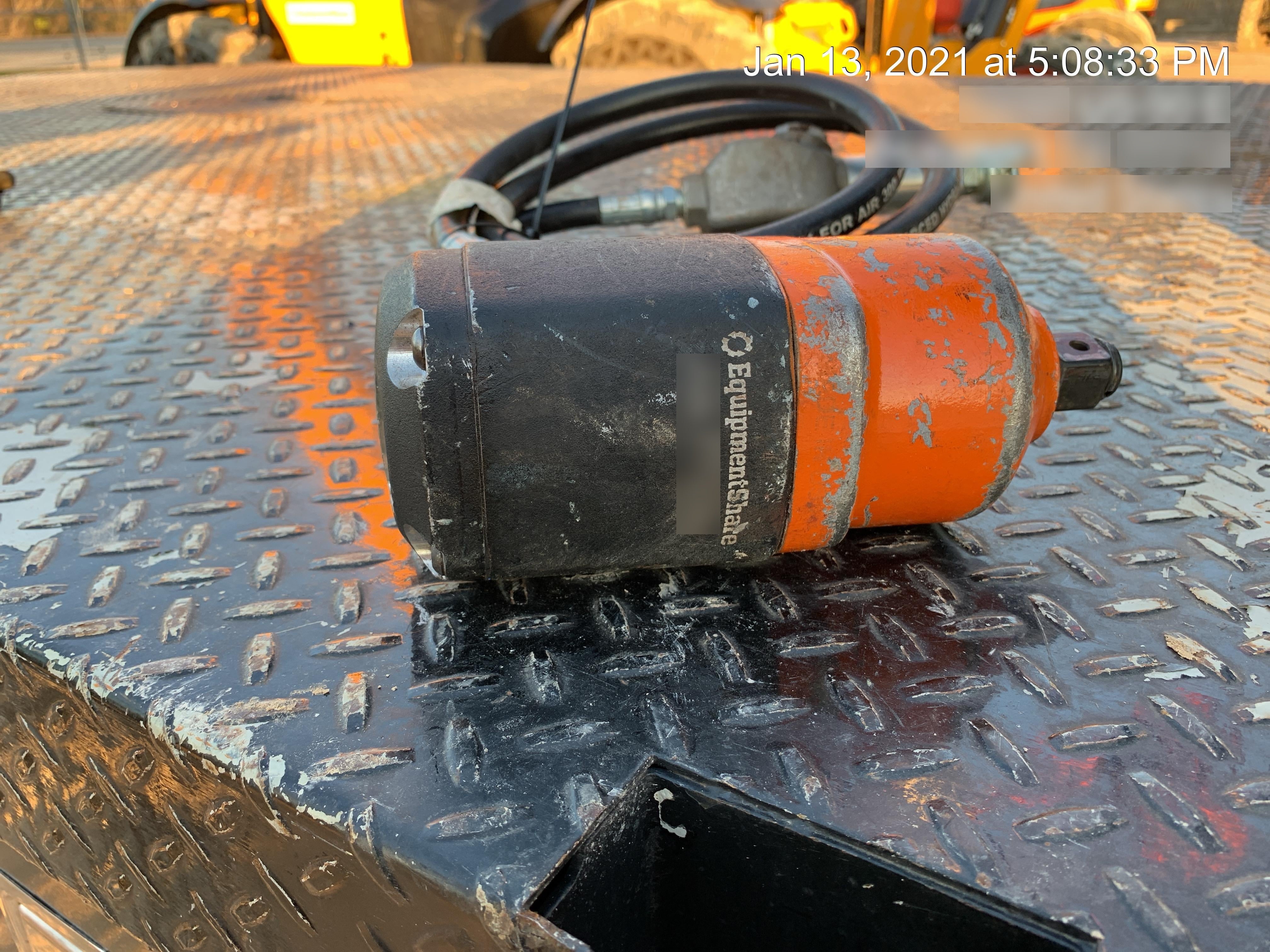 2020 MICHIGAN PNEUMATIC 750SS