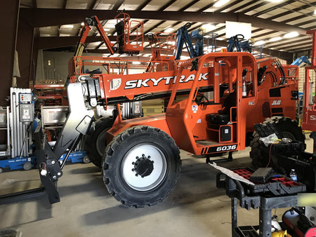 2019 Skytrak 6036 Canopy, Solid Tires, LED Work Lights, Beacon w/72" Carriage, 48" Pallet Forks