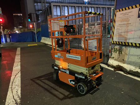 2021 JLG ES1330L