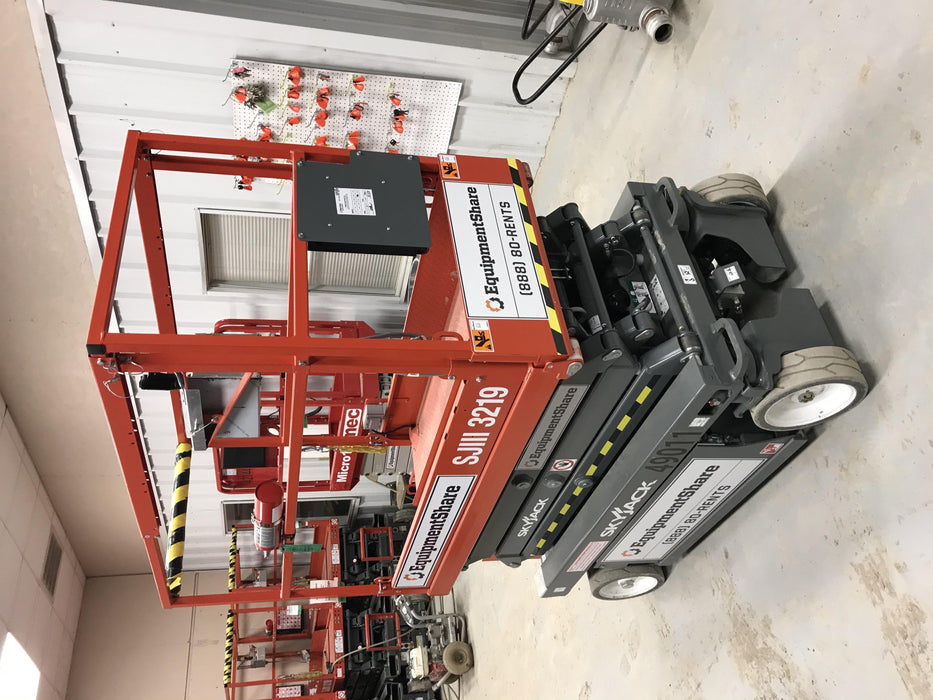 2019 Skyjack SJIII-3219 Standard Options, Trojan Batteries