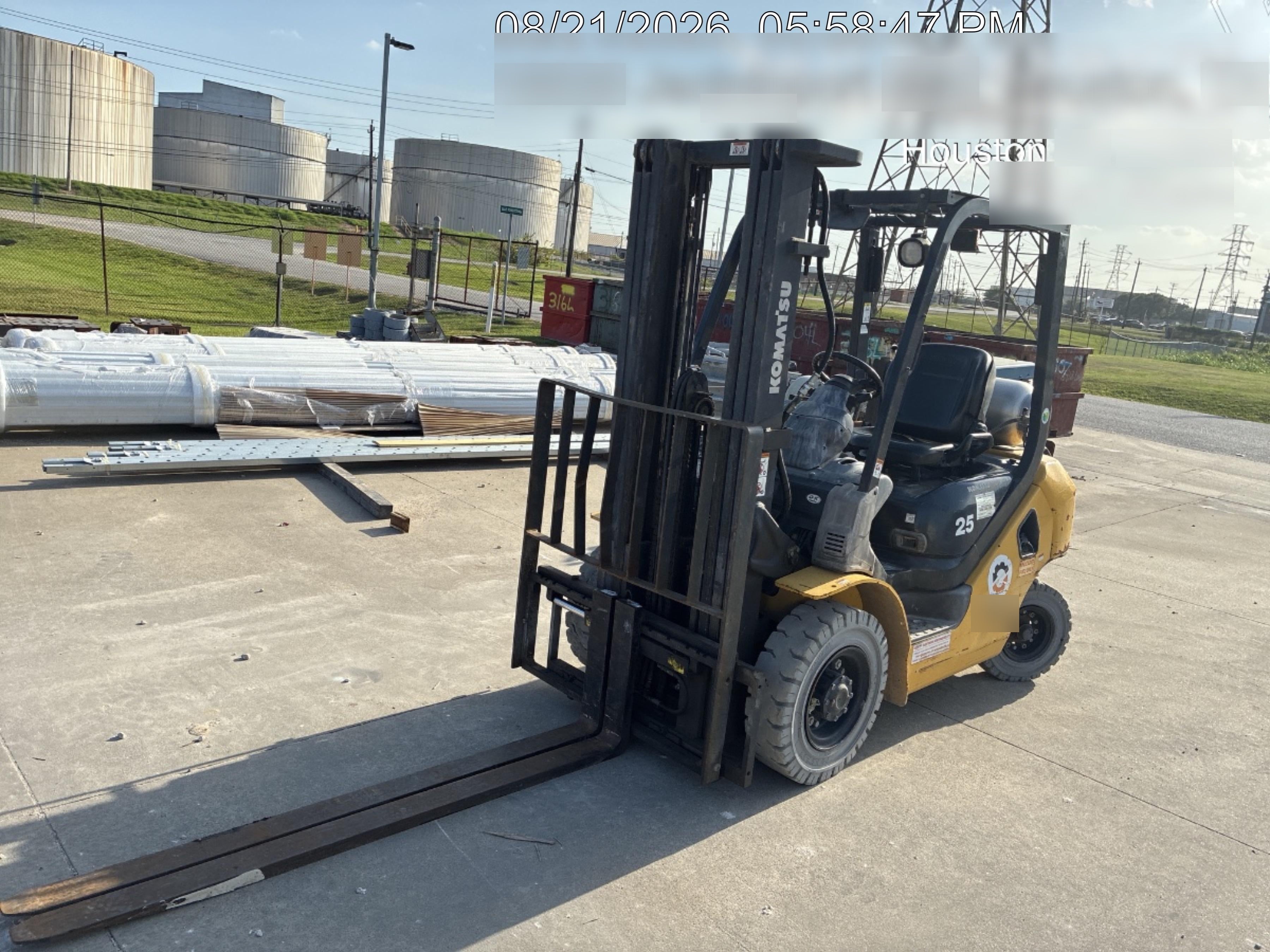 2018 KOMATSU FG25HT-16