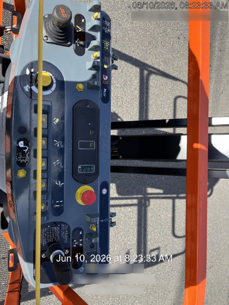 2026 JLG 800AJ