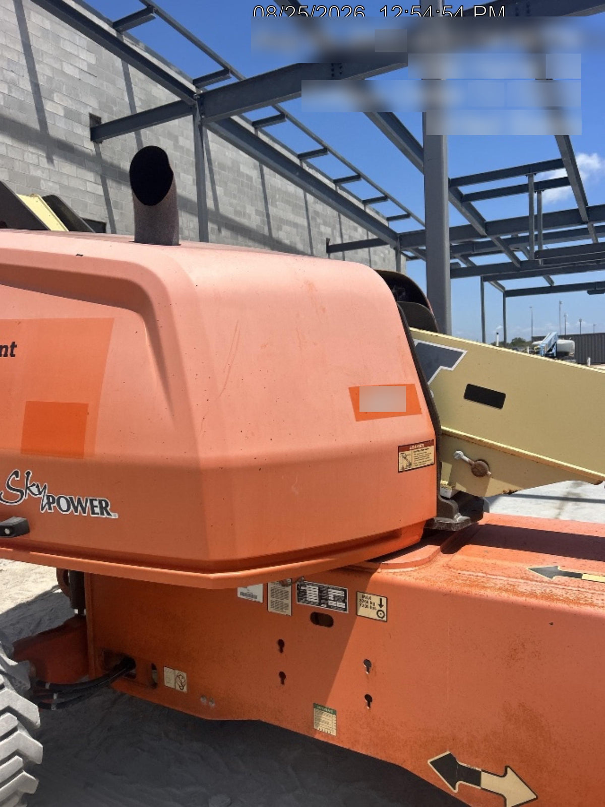 2019 JLG 400S