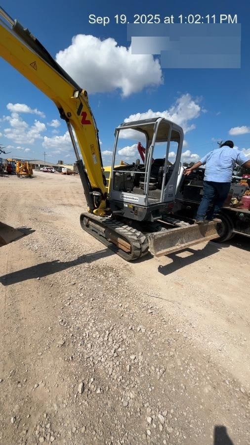 Wacker Neuson EZ53 Open ROPS, Rubber Tracks, Long Dipperstick, T4, Bucket