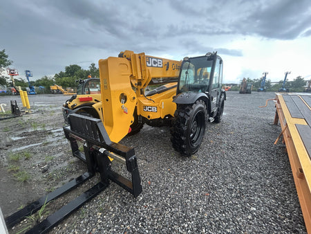 2026 JCB 509-42