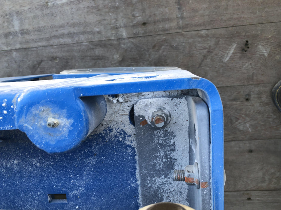 2019 Genie GS-1930 Half Height Swing Gate, 800W Inverter