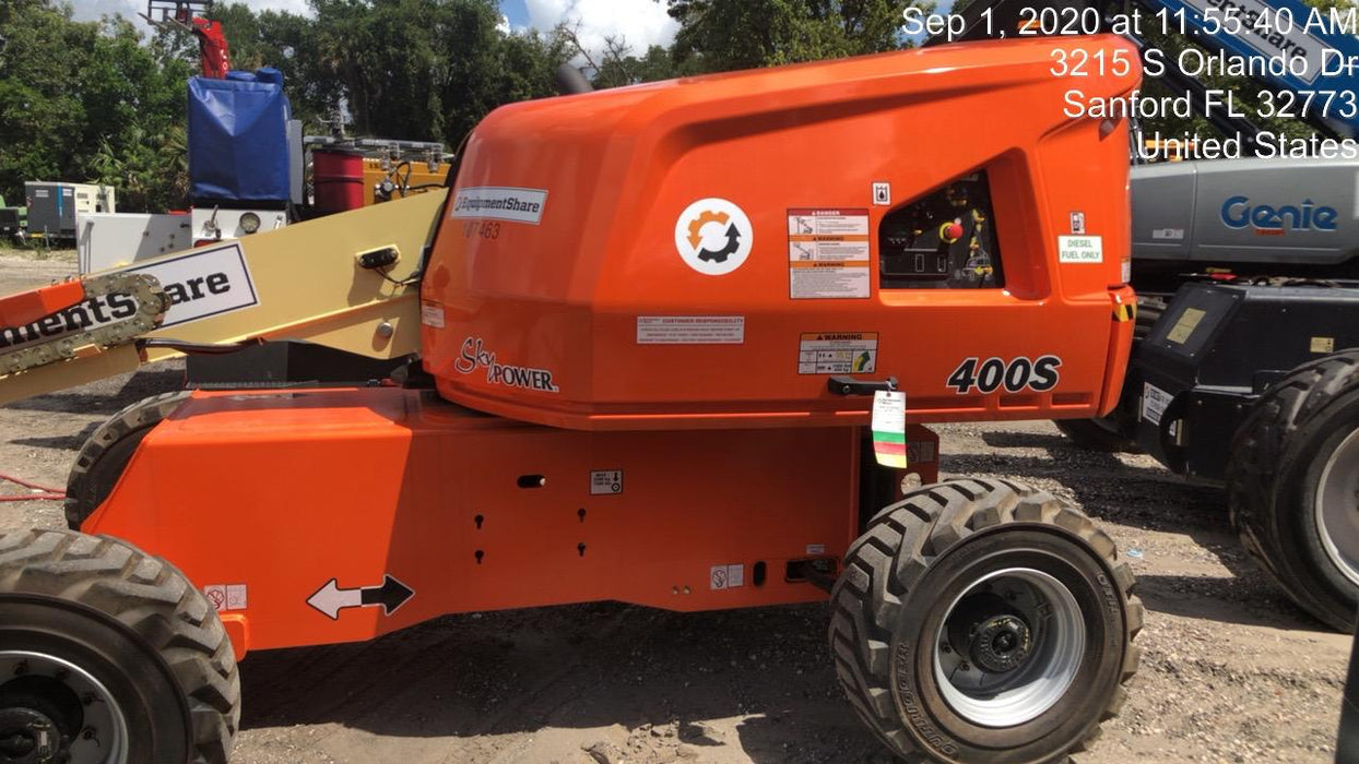 2020 JLG 400S