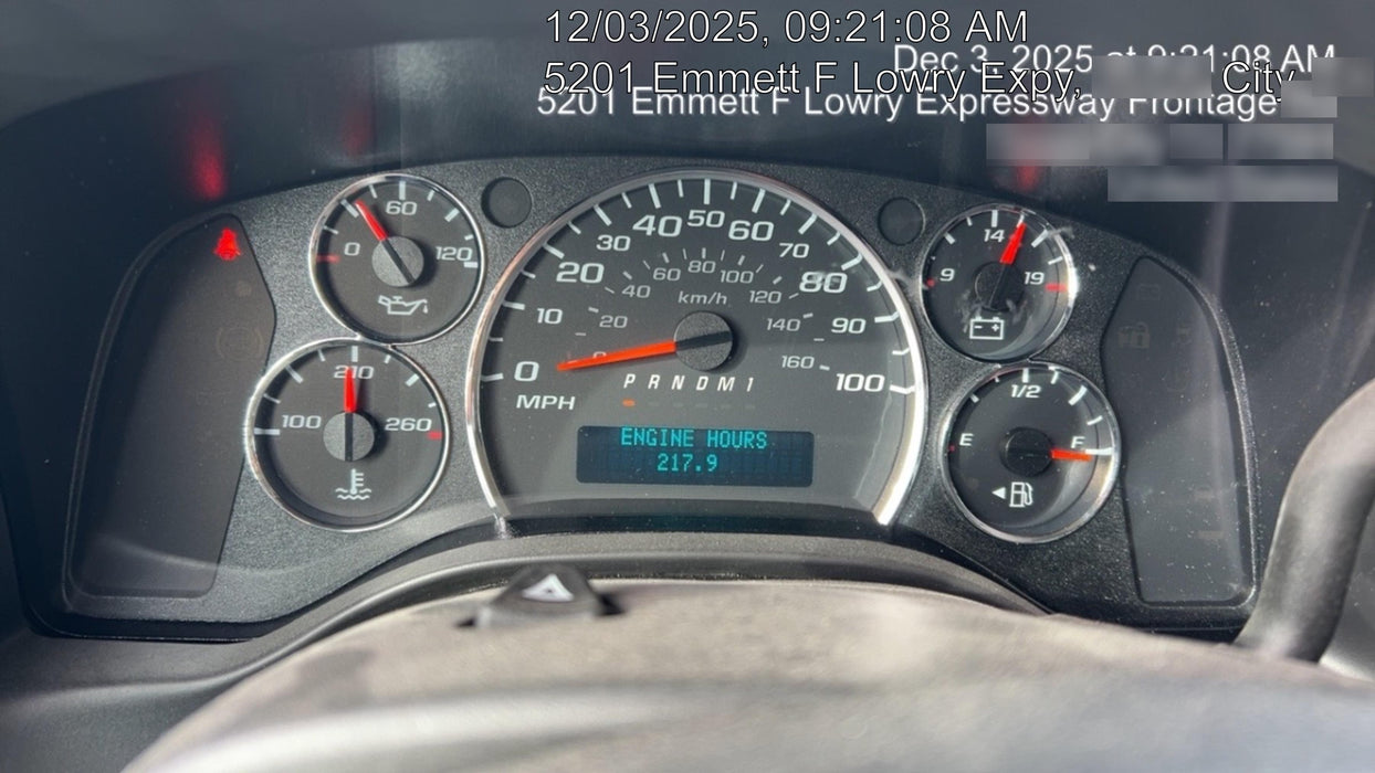 2025 CHEVROLET Express Van - Rental