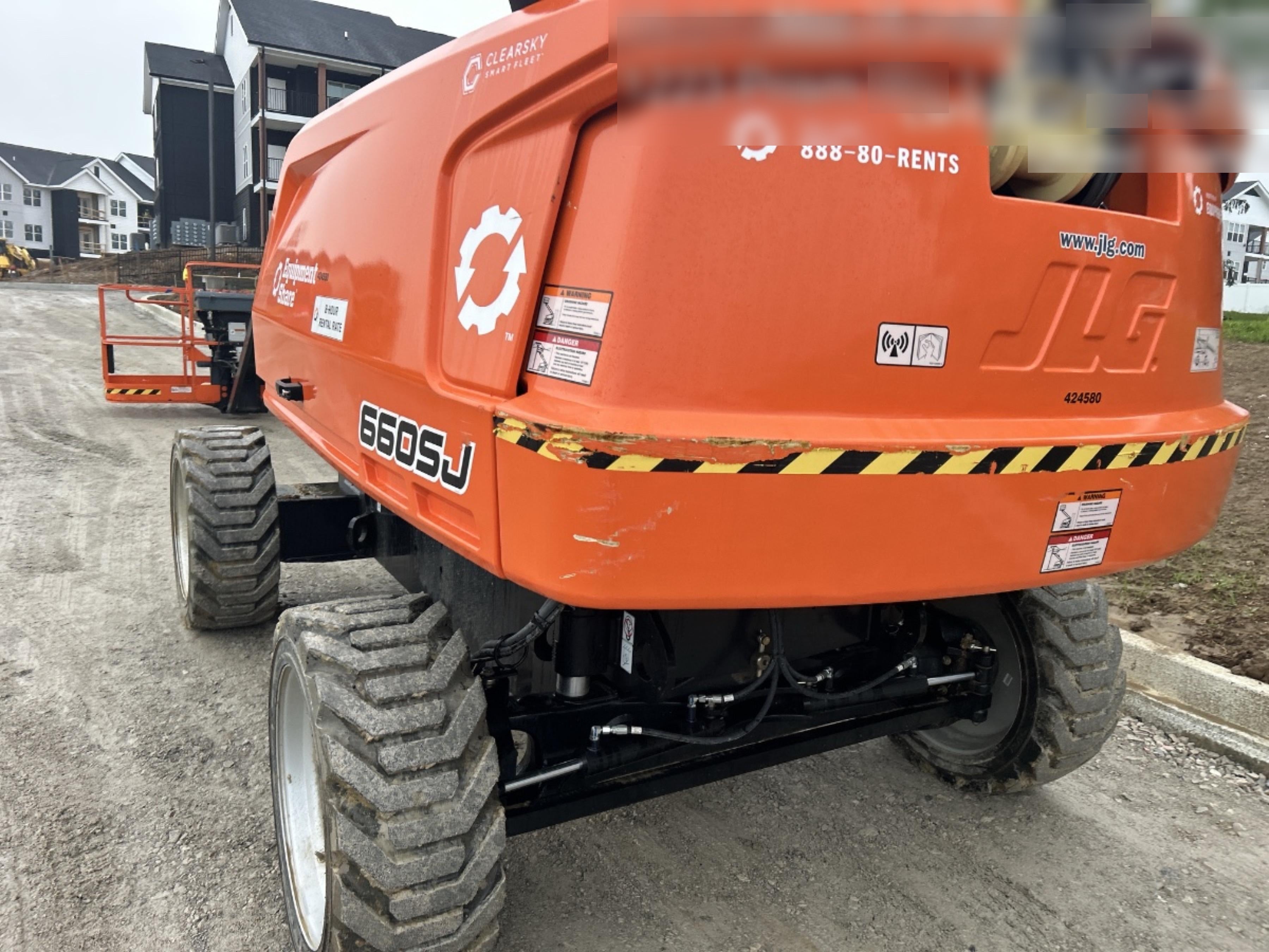 2024 JLG 660SJ