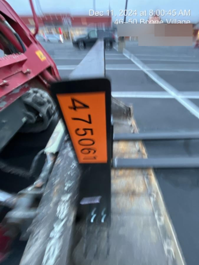 2024 ARROW MATERIAL HANDLING 48" Pallet Forks - Arrow