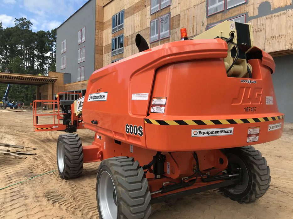 2020 JLG 600S