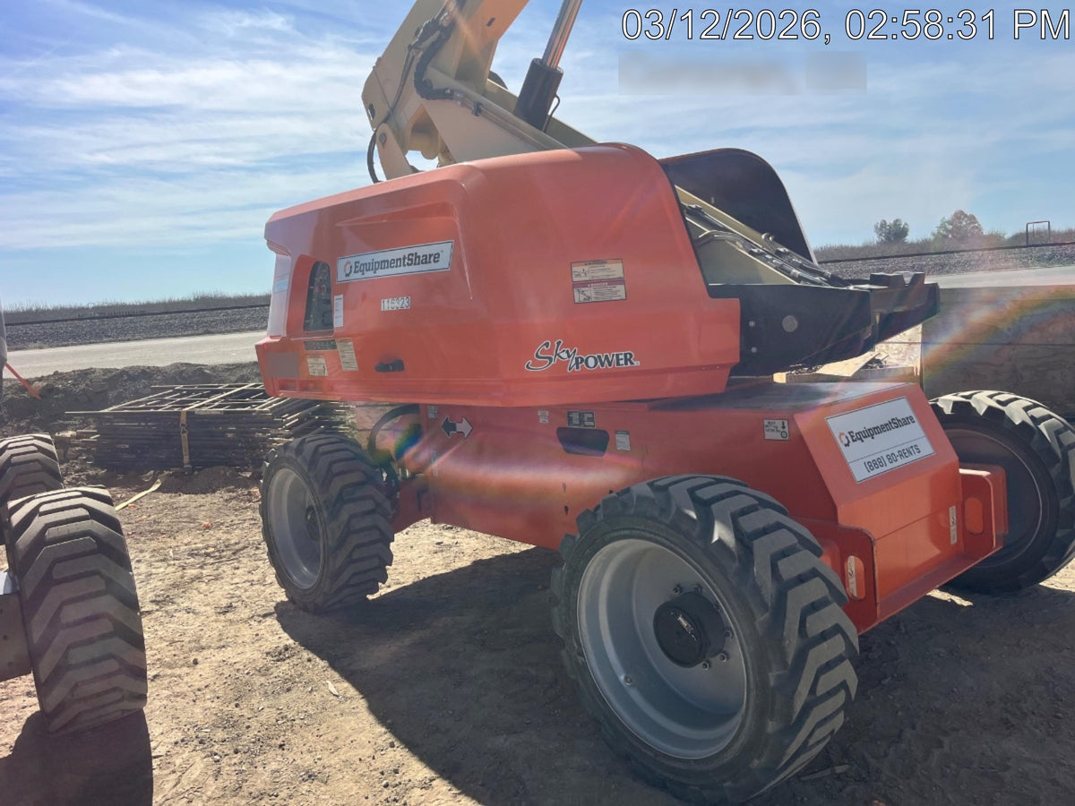 2021 JLG 660SJ