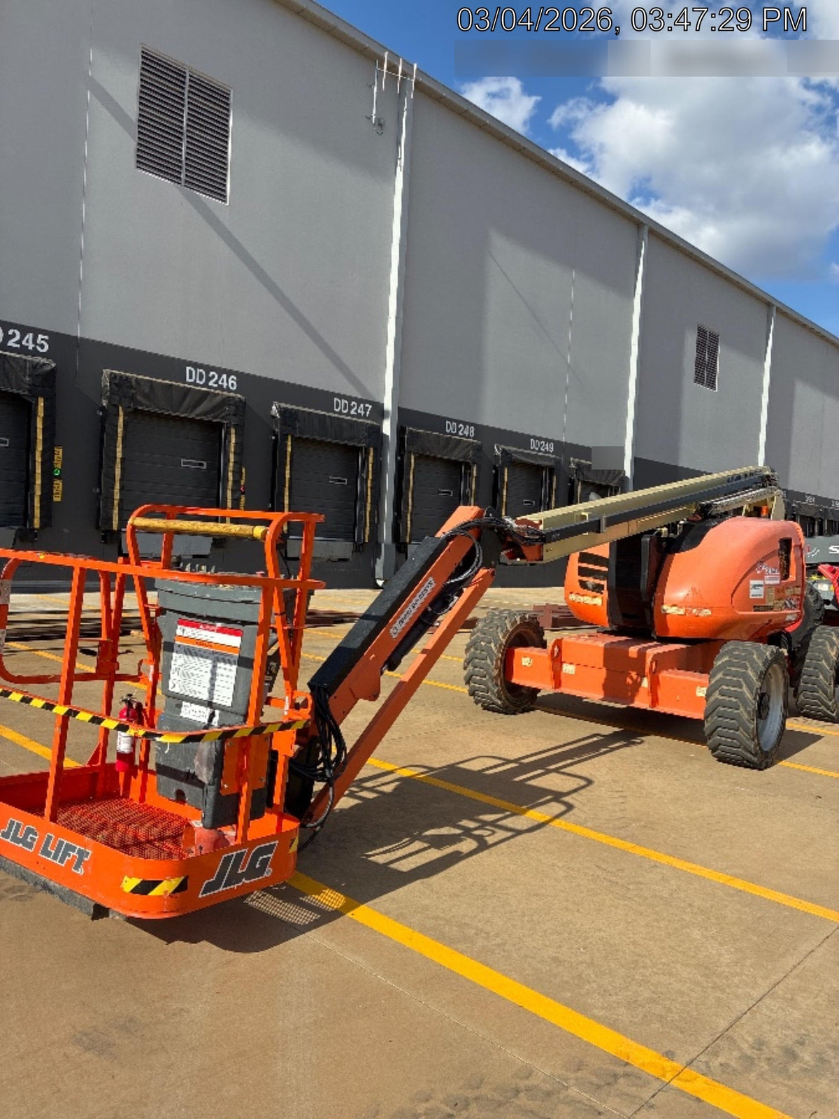 2019 JLG 600AJ