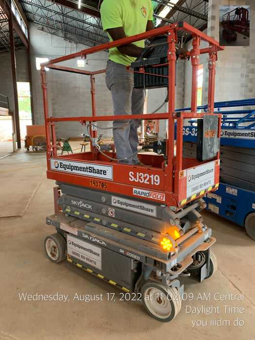2021 SKYJACK SJ3219
