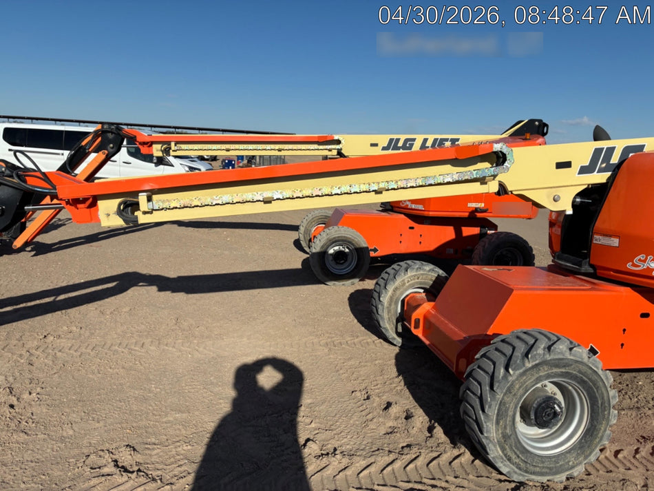 2023 JLG 460SJ