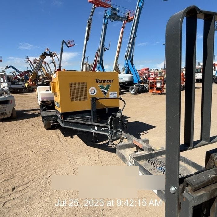 2022 VAC-TRON LP573XDT