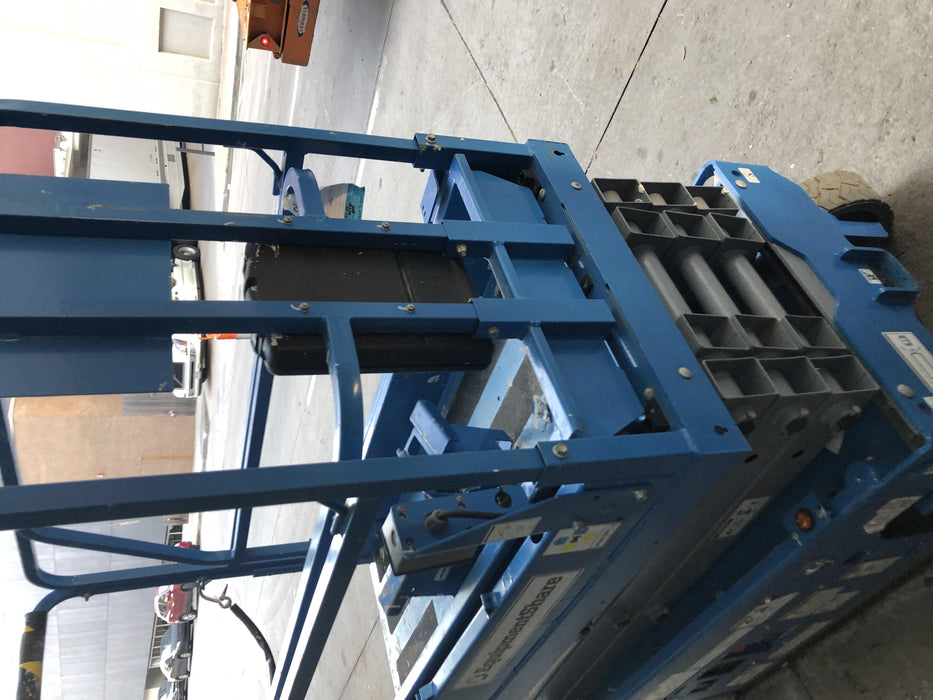 2019 Genie GS-1930 Fixed rails with chain Entry