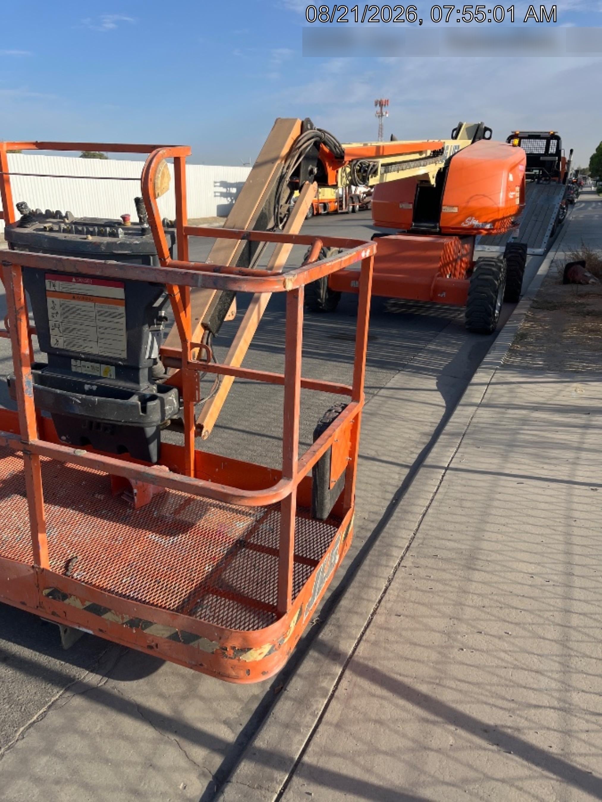 2022 JLG 460SJ