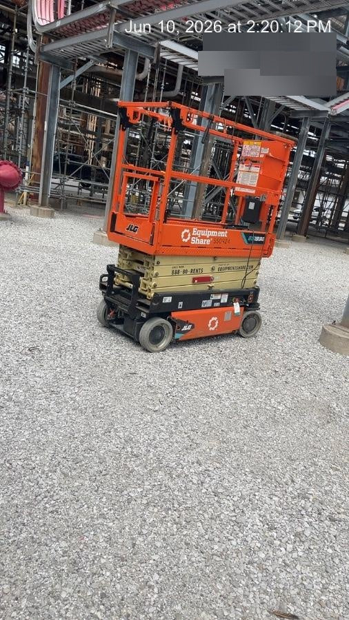 2025 JLG ES1932