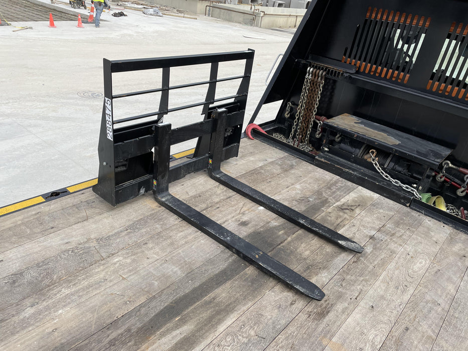 2023 ARROW MATERIAL HANDLING 48" Pallet Forks - Arrow