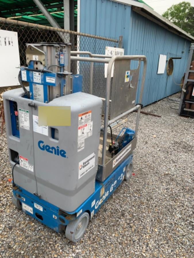 2020 GENIE GR-12