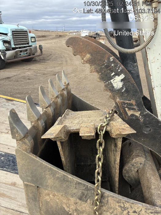 2025 TAKEUCHI 36" Bucket - Takeuchi