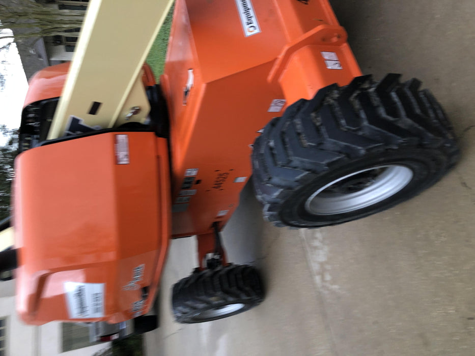 2019 JLG 400S