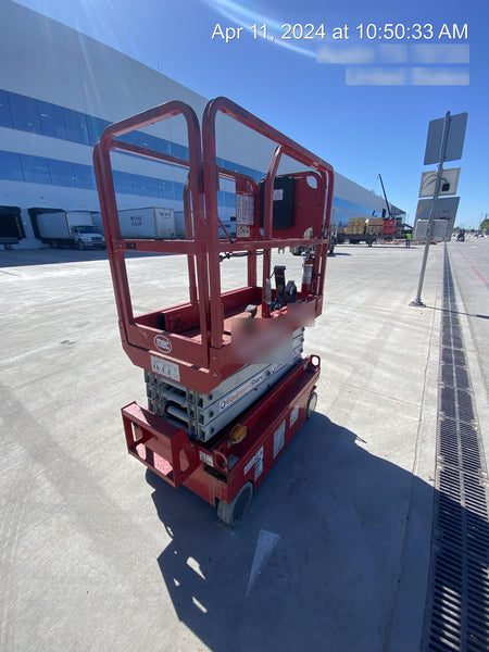 2019 MEC 1330SE MEC 1330SE w/ES Track Hardware, Full Extended 2 Year Warranty