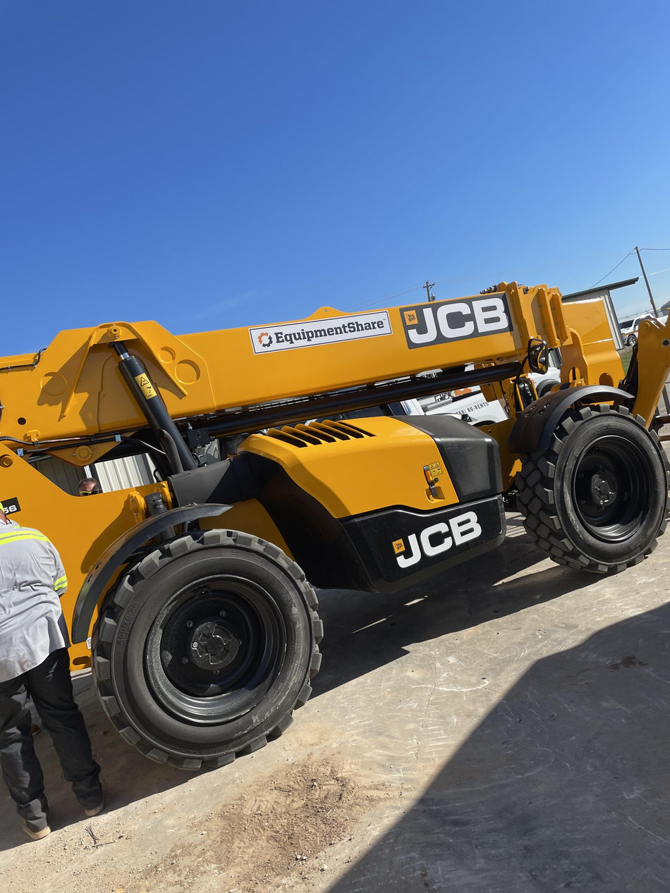 2022 JCB 512-56