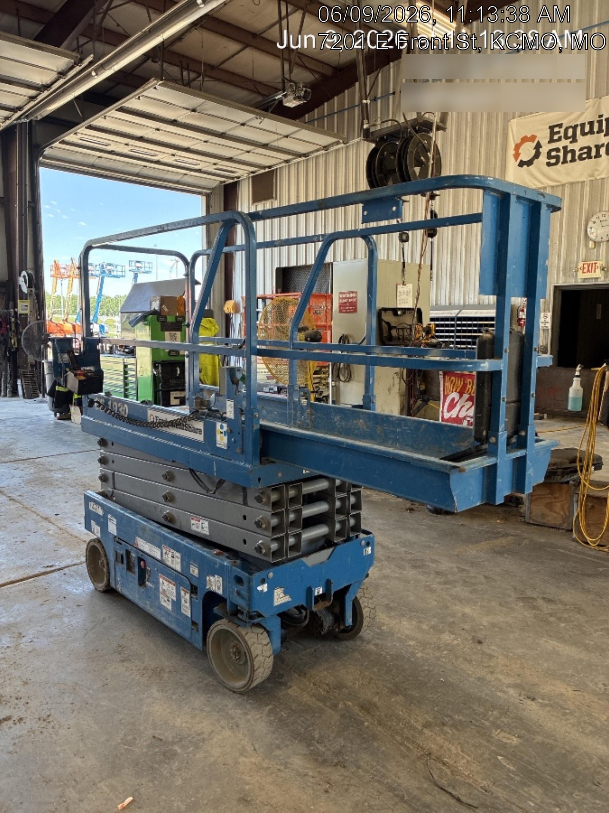 2020 Genie GS-1930 Fixed rails with chain entry gate - Pre A92.20