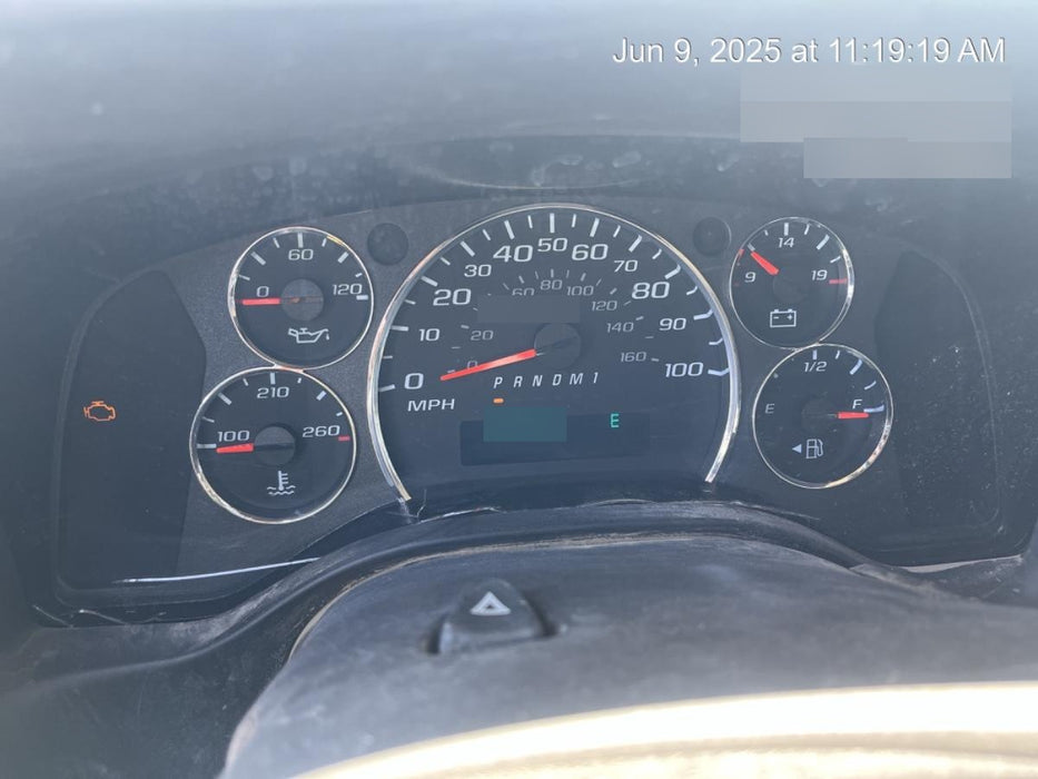 2023 CHEVROLET Express Van - Rental