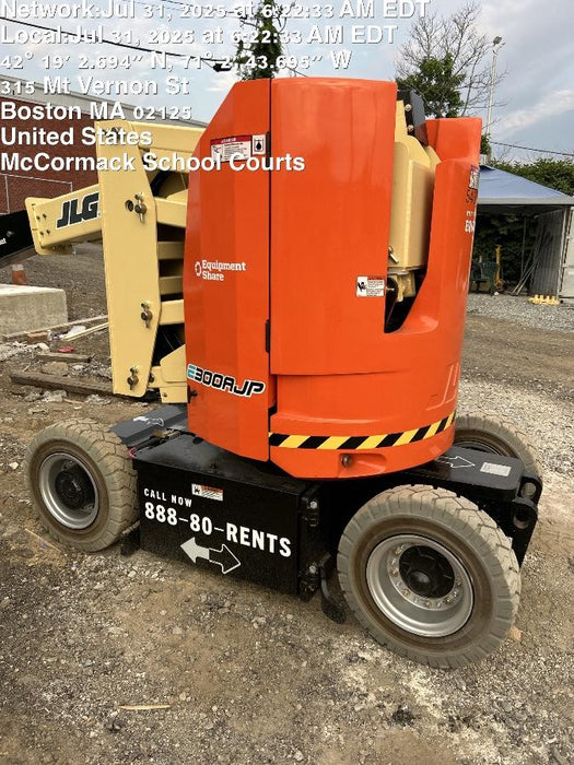 2025 JLG E300AJP