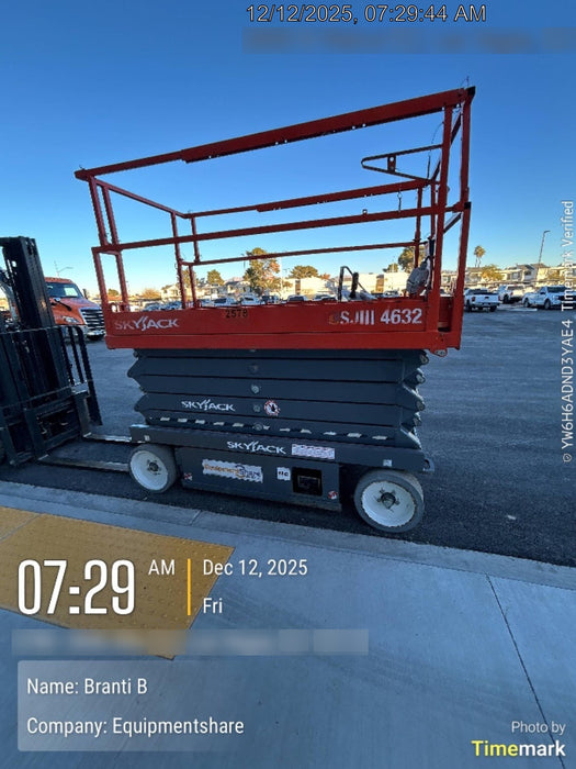 2016 Skyjack SJIII-4632 Standard Options