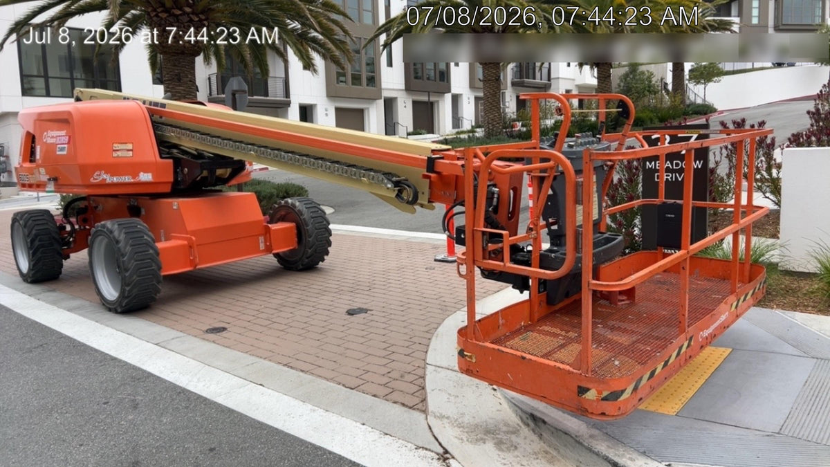2022 JLG 600S