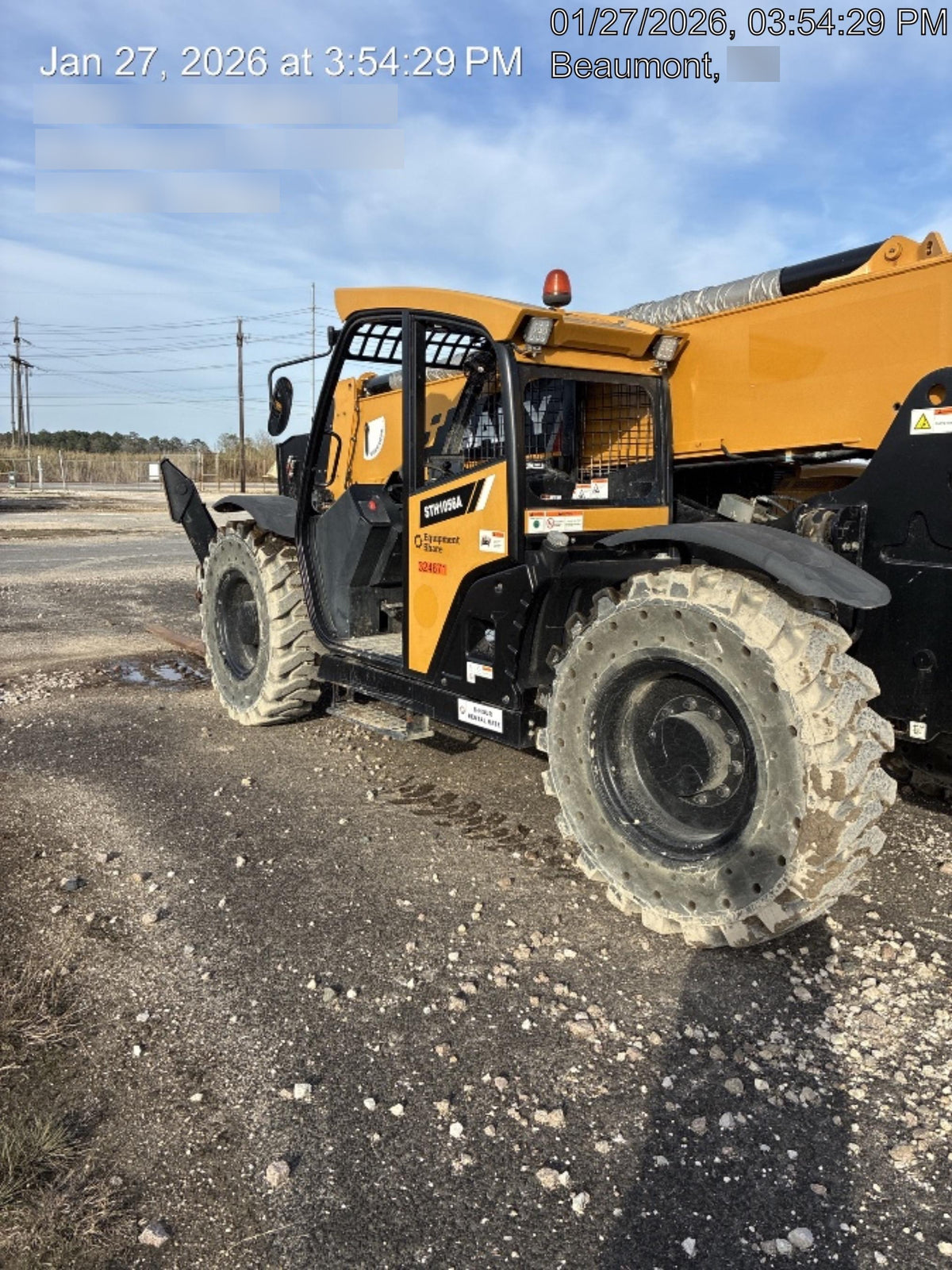 2023 SANY STH1056
