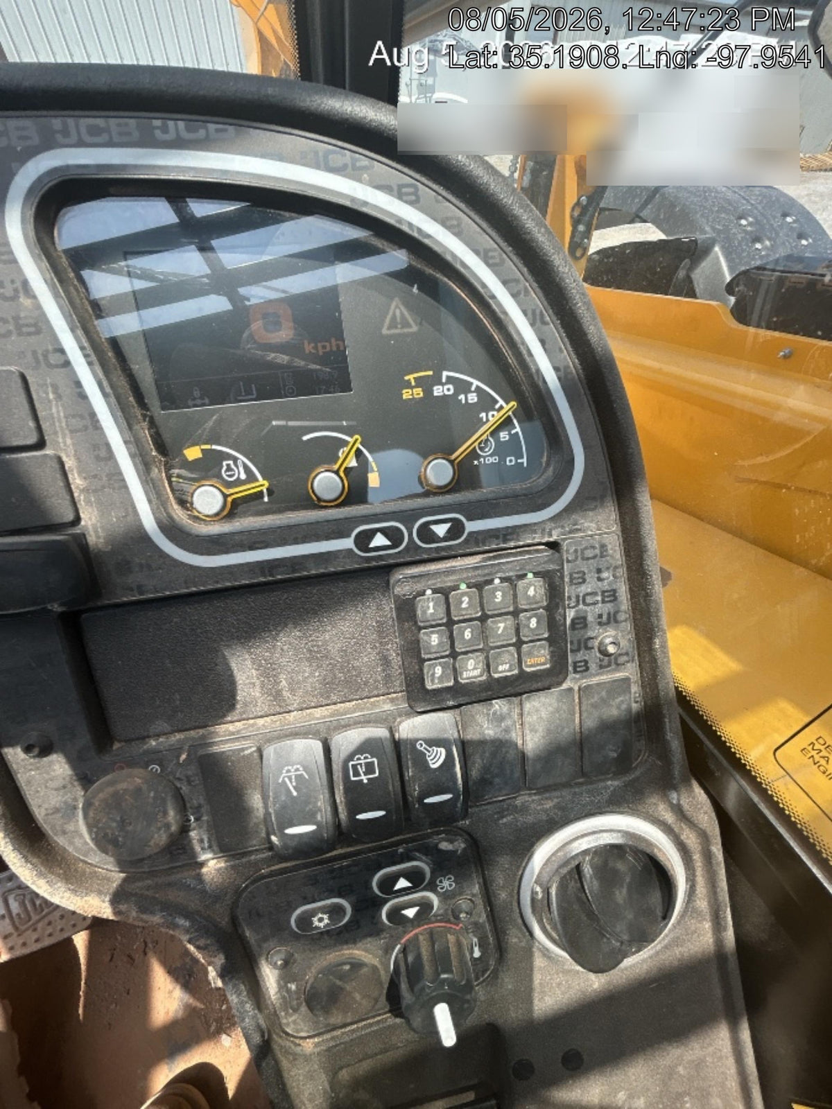 2025 JCB 509-42