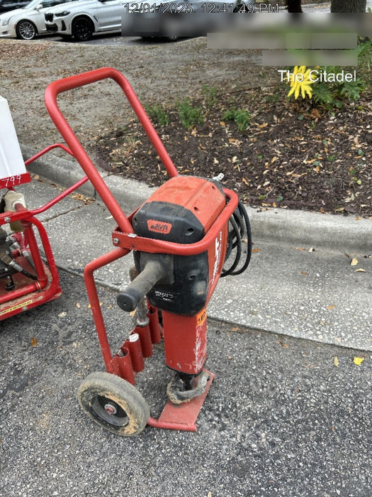 2020 HILTI TE 3000-AVR