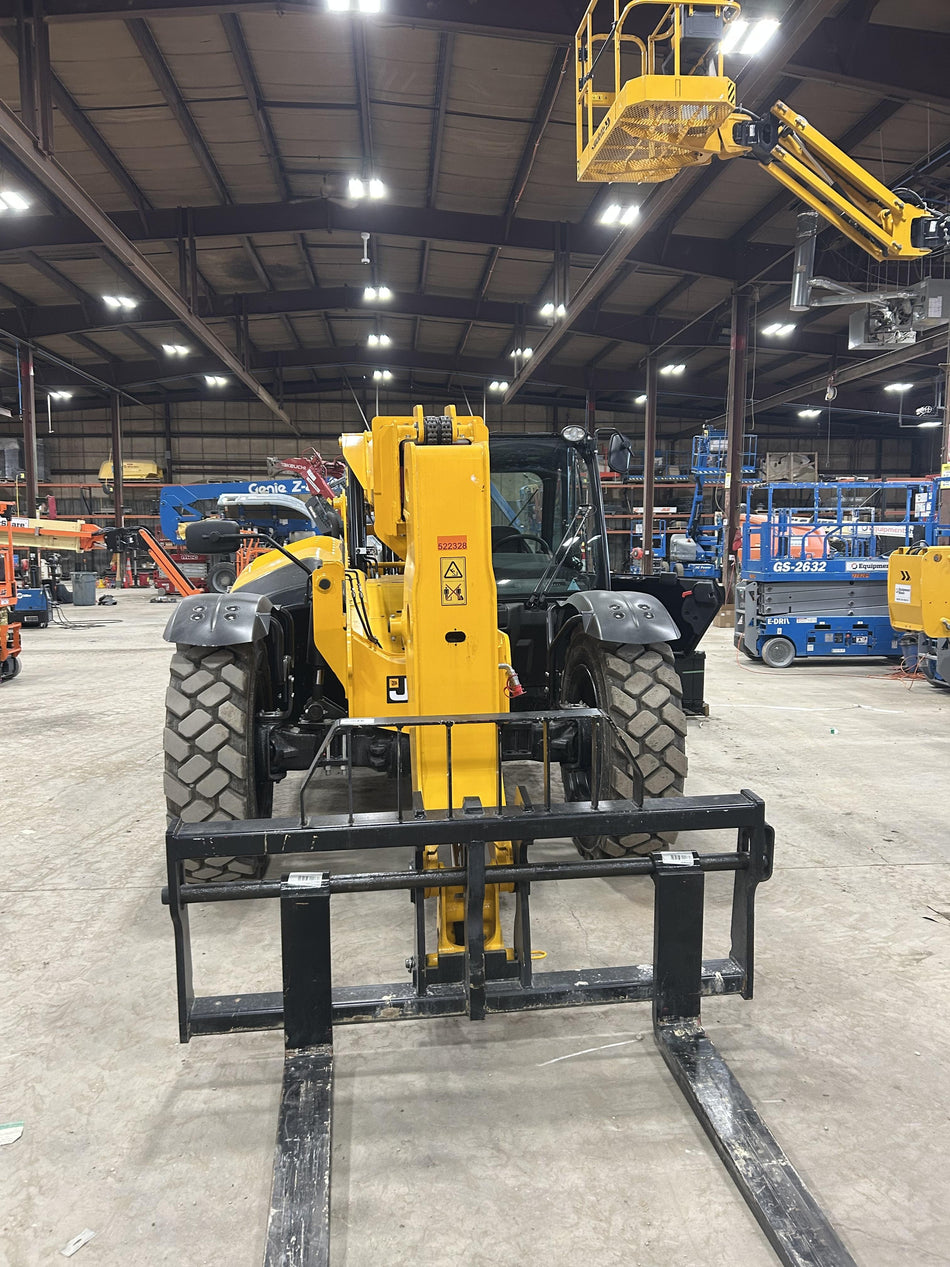 2025 JCB 509-42